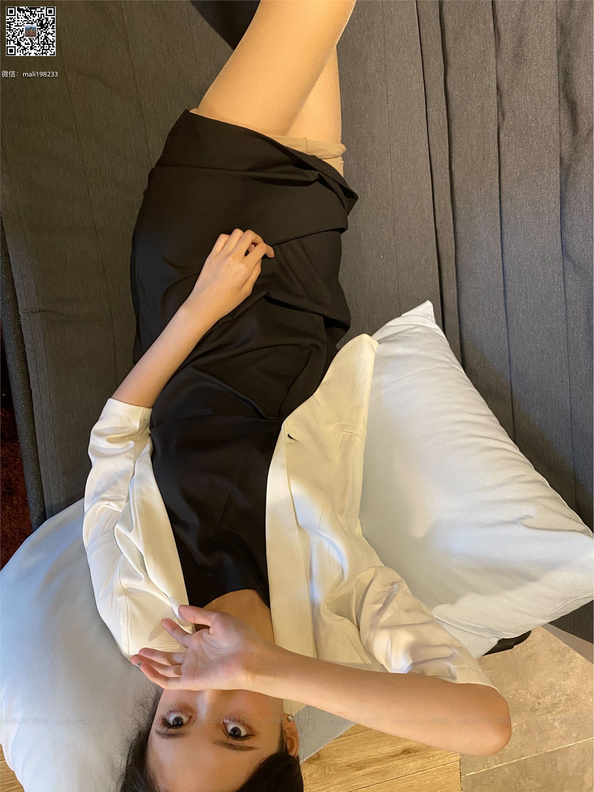 ISS系列 054 欣欣 白西装